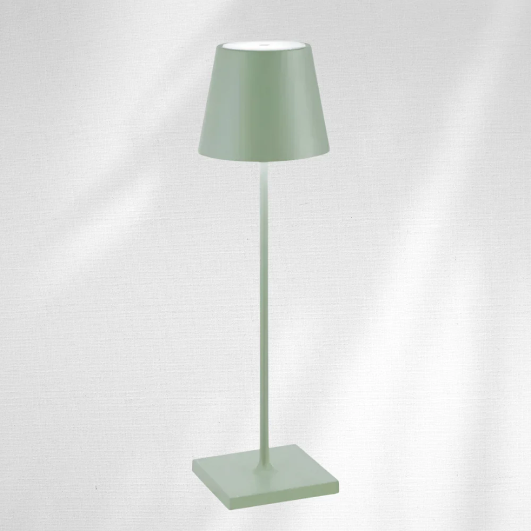 Wireless Table Lamp