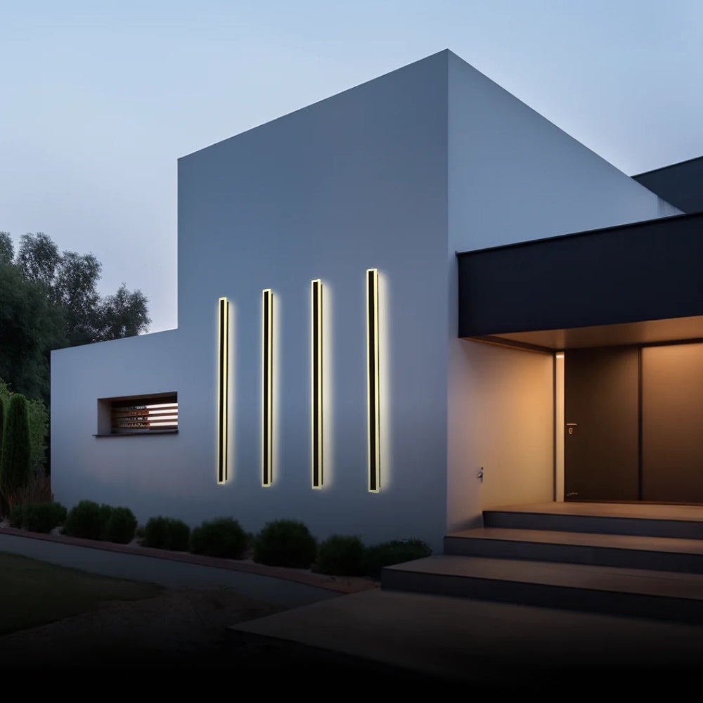 Modern Linear Outdoor Wall Lamp