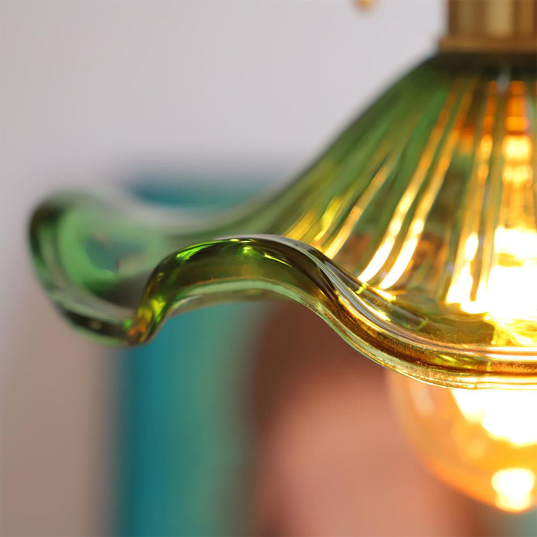 Flower Design Elegant Pendant Lamp