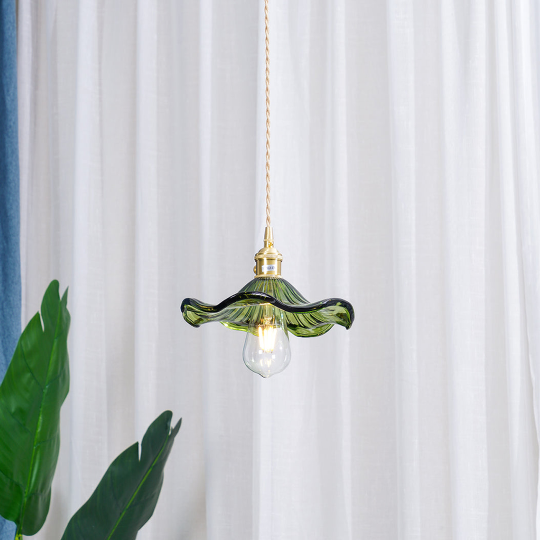 Flower Design Elegant Pendant Lamp