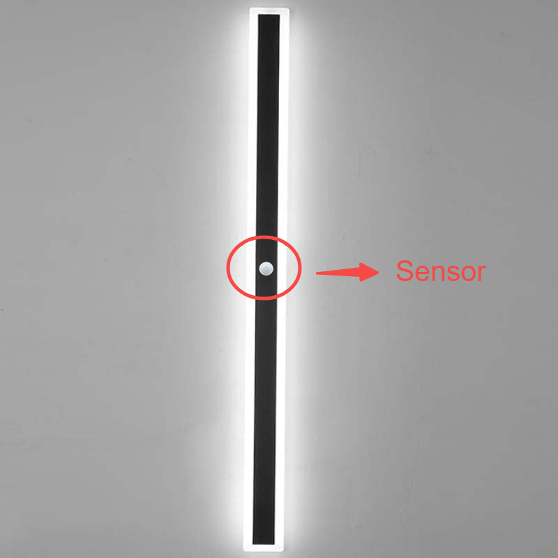 Modern Linear Outdoor Wall Lamp