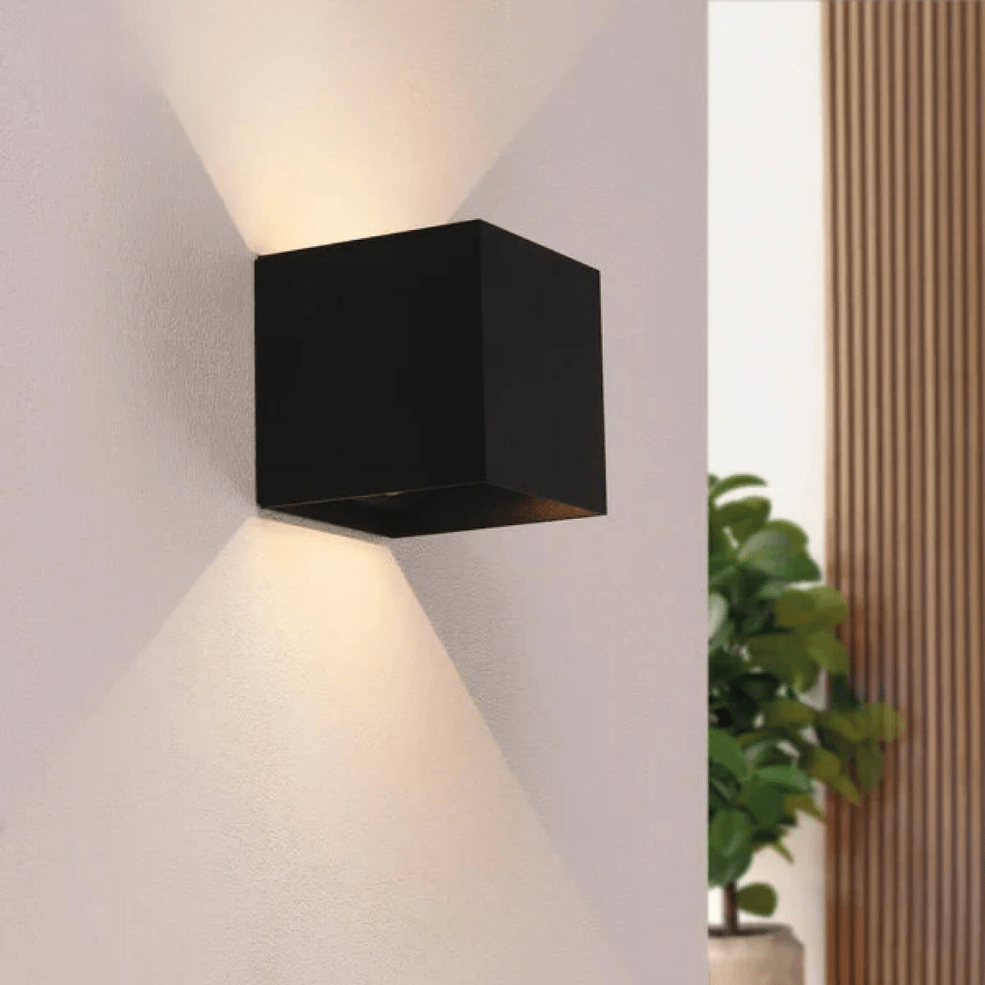 Wireless Verical Box Wall Lamp