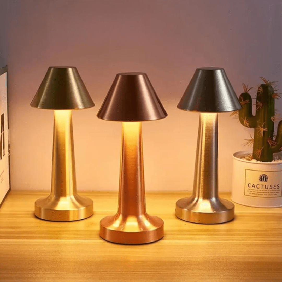 Elegant Diner Table Lamp
