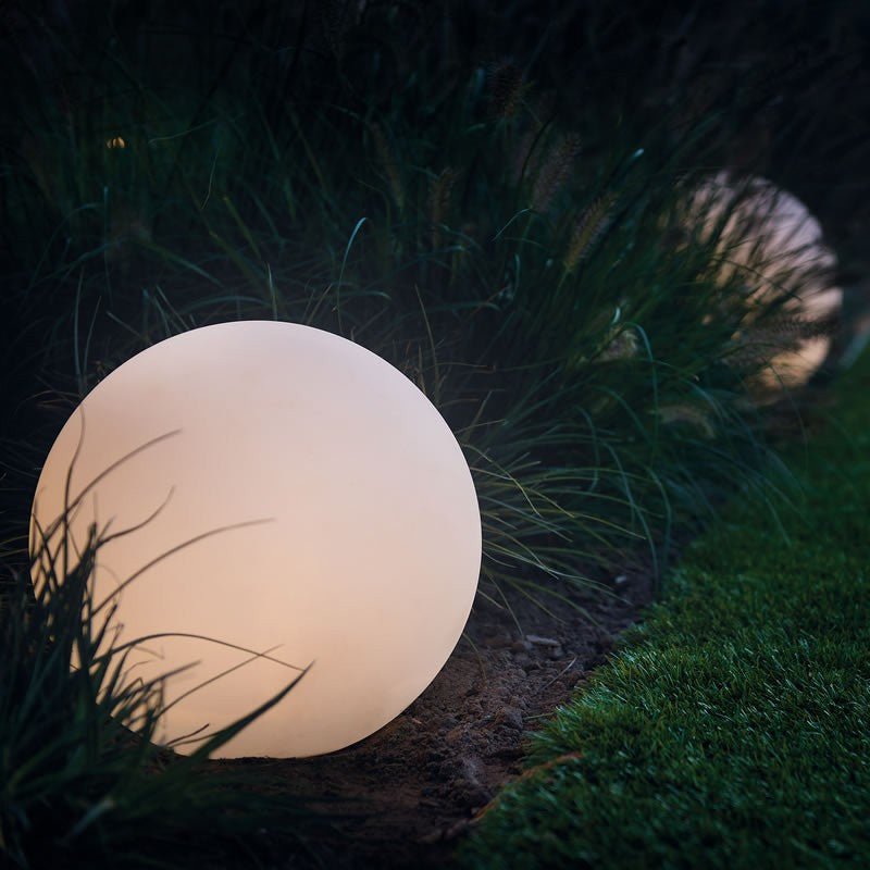 Outdoor Garden Sphere Lamps