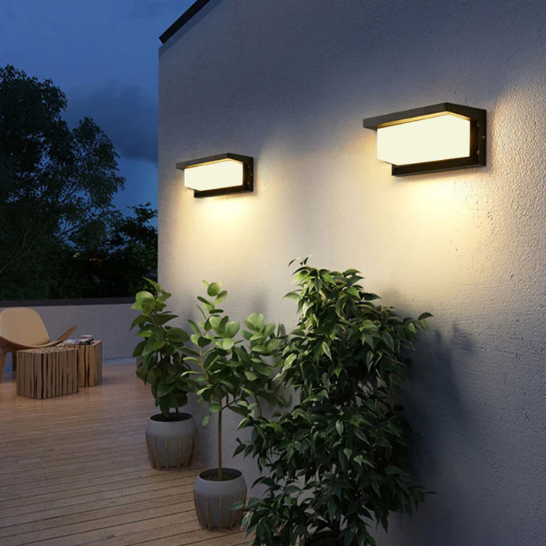 Outdoor Wall Light with Sensor