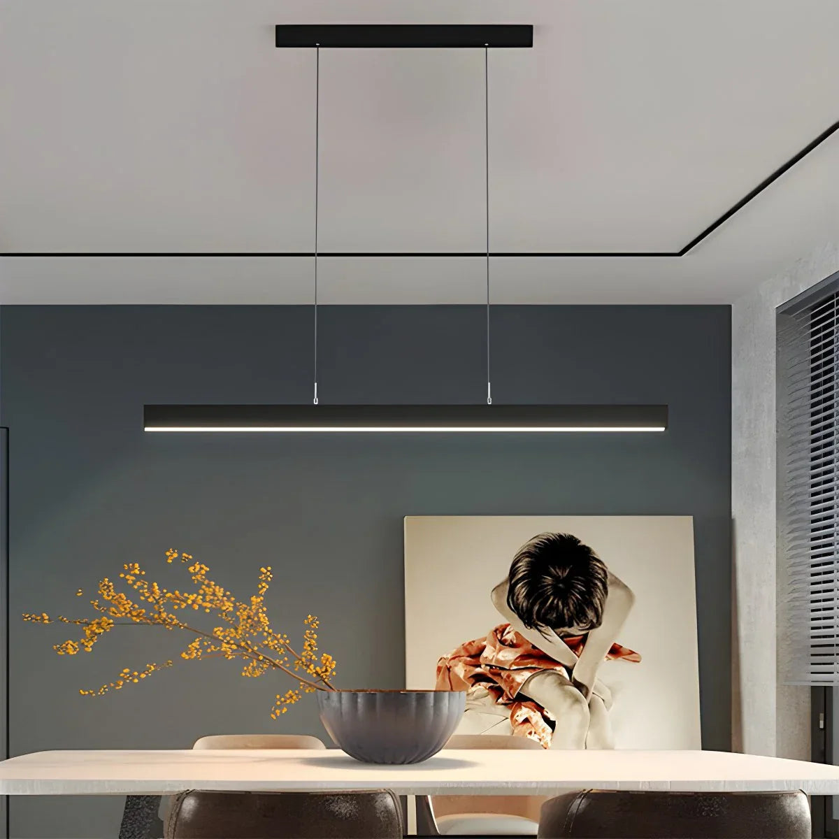 Linear Minimalistic Pendant Light