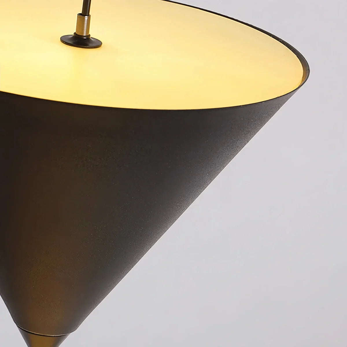 Floor to Ceiling Lamp