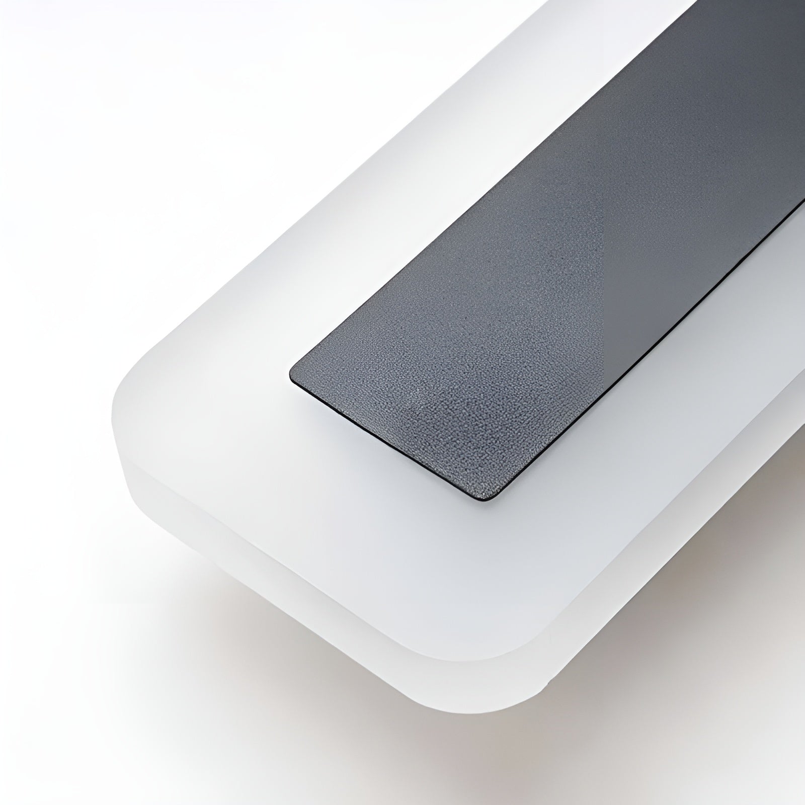 Stillight | Modern Vertical Wall Light