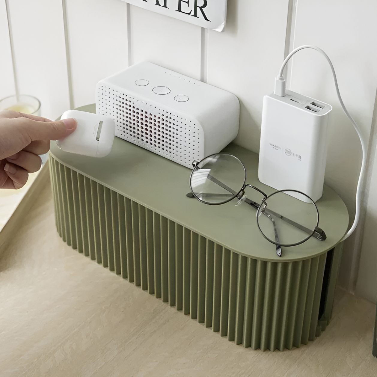 Minimalist Cable Box in Macaron Style