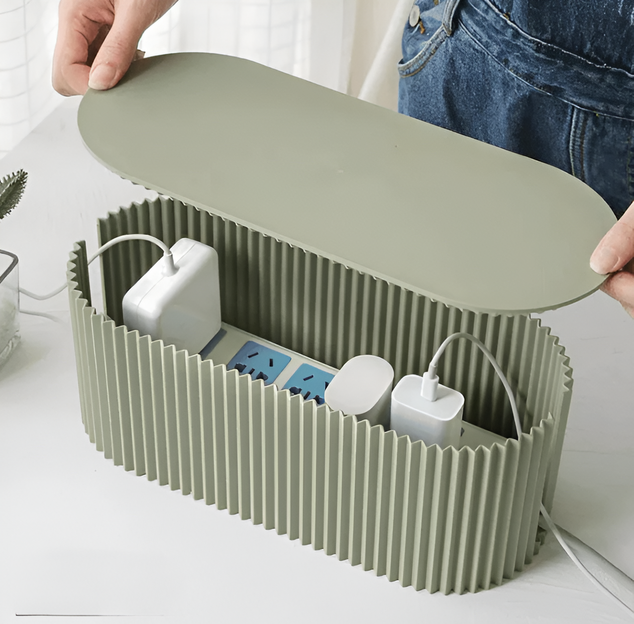 Minimalist Cable Box in Macaron Style