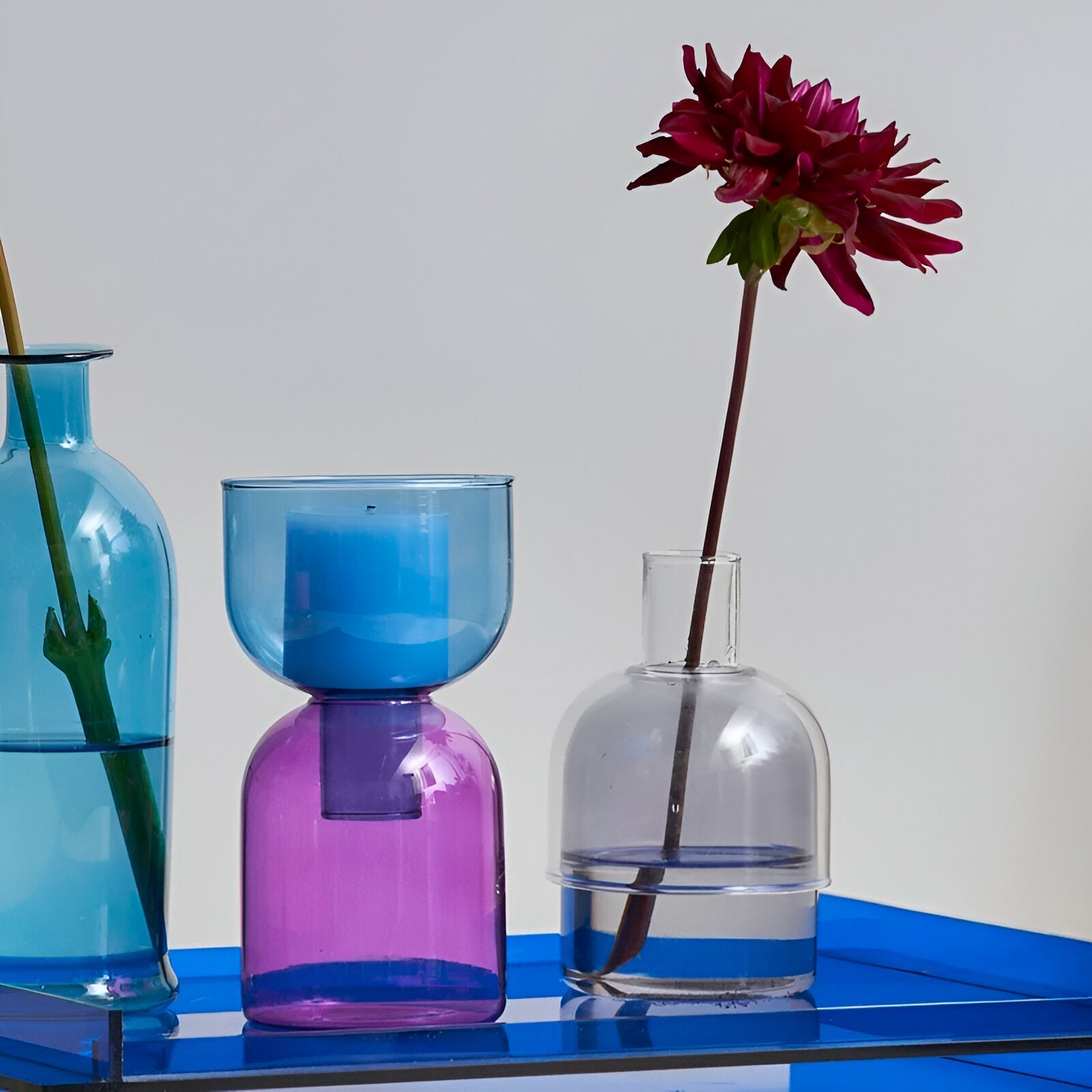 Modern Multifunctional Candle Holder in Cylindrical Shape