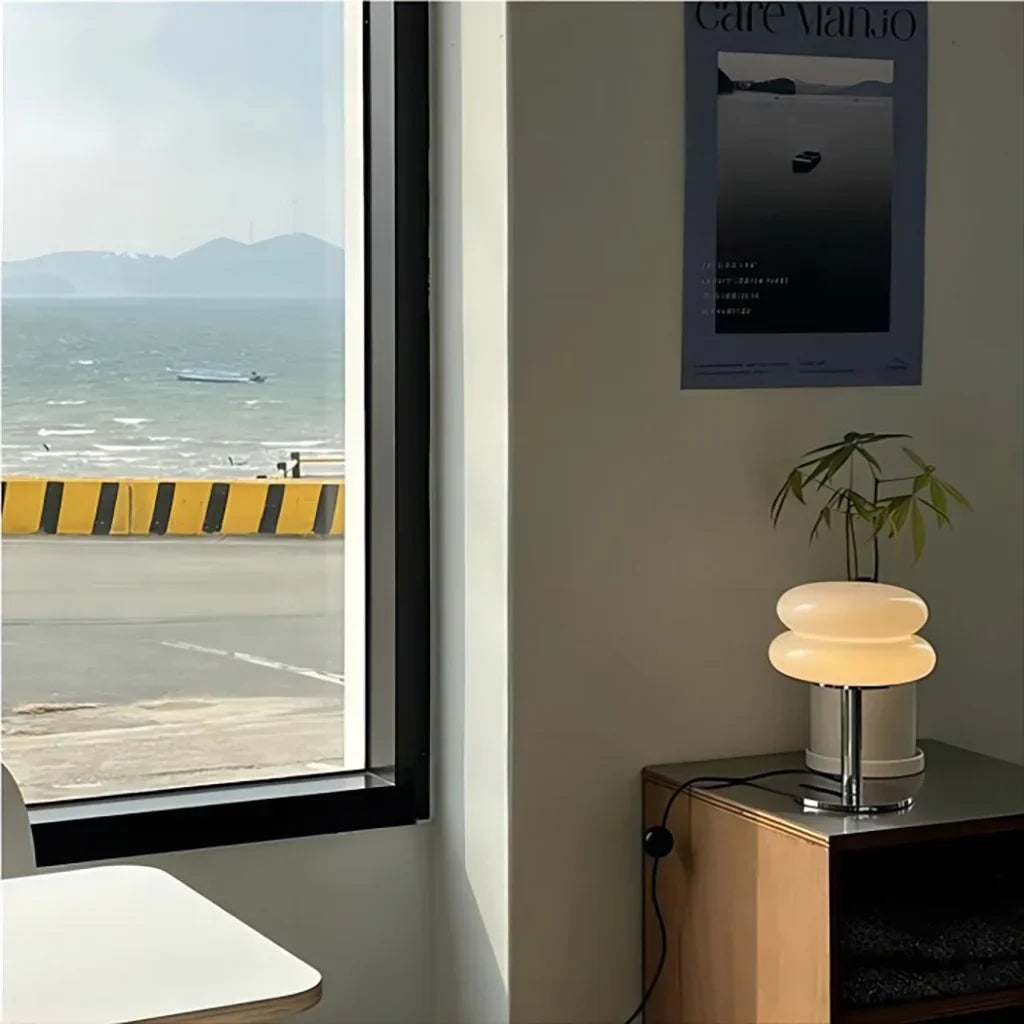 Minimalist Clear Table Lamp - Modern Mushroom Light
