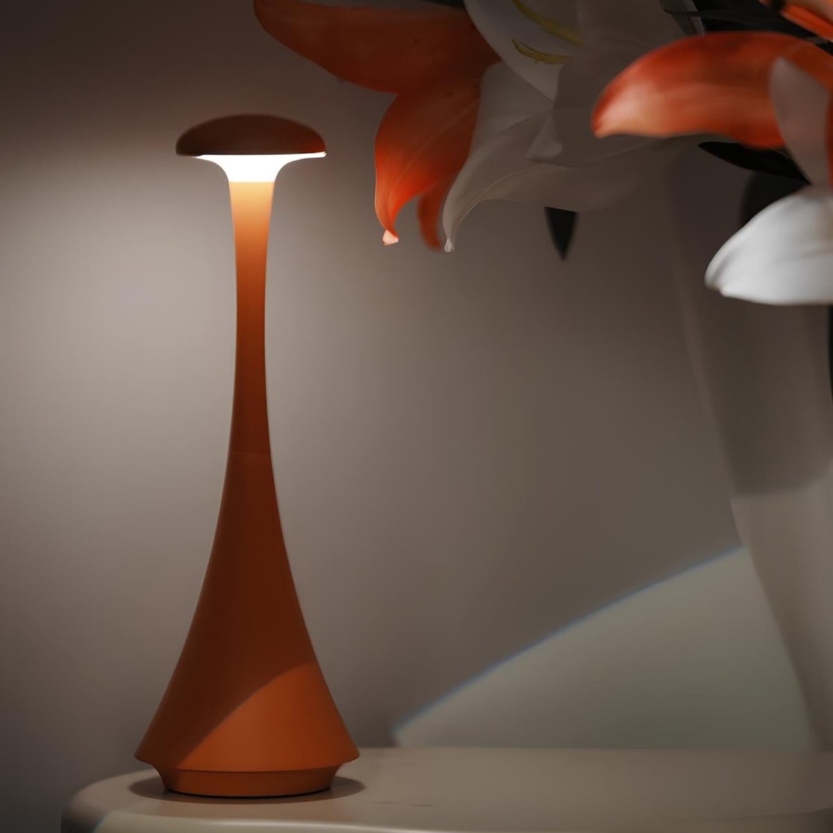 Minimalist Table Lamp - Modern Bedside Nightstand Light