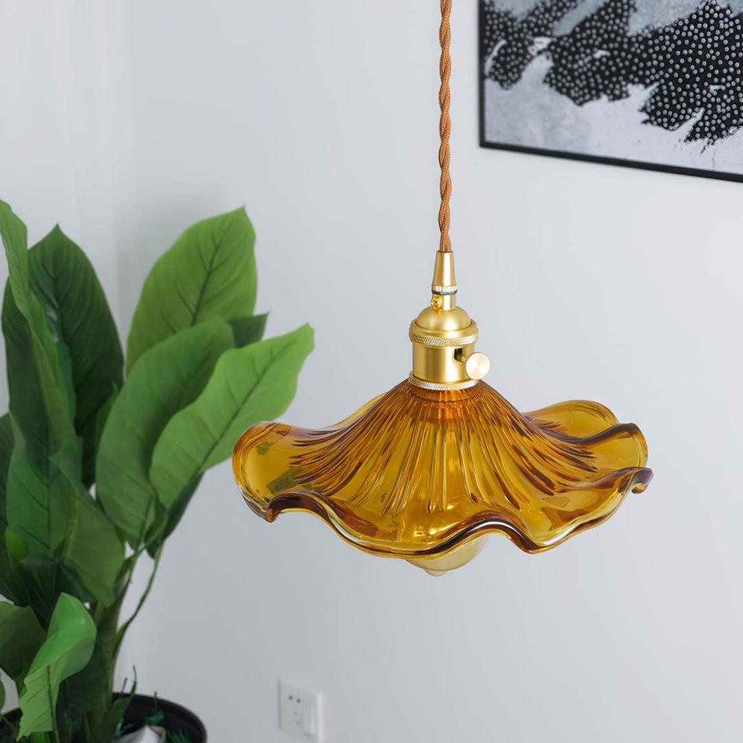 Flower Design Elegant Pendant Lamp