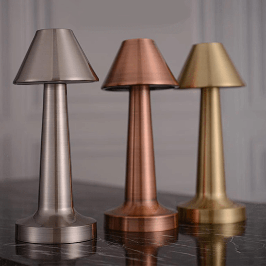 Elegant Diner Table Lamp
