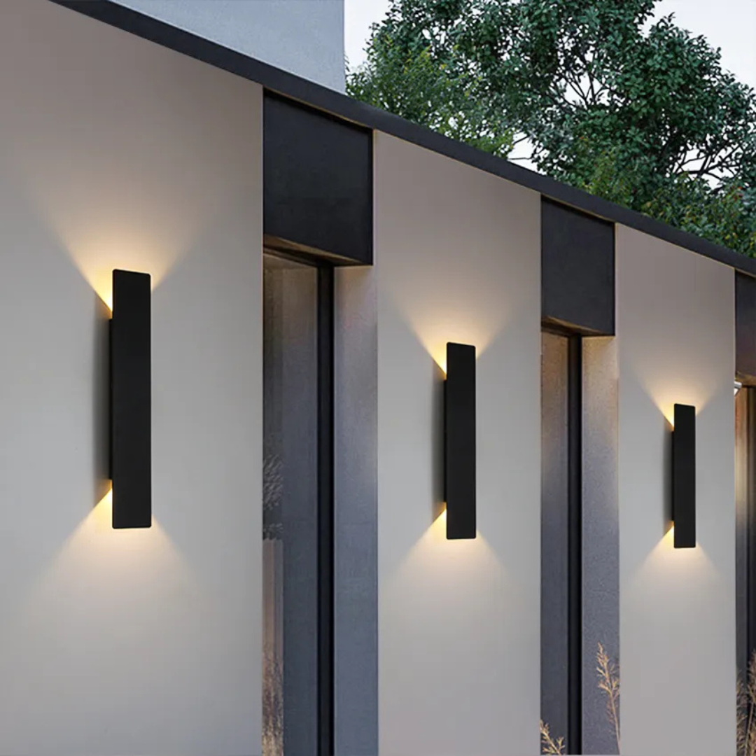 Weather-Resistant Aluminium Wall Lamp