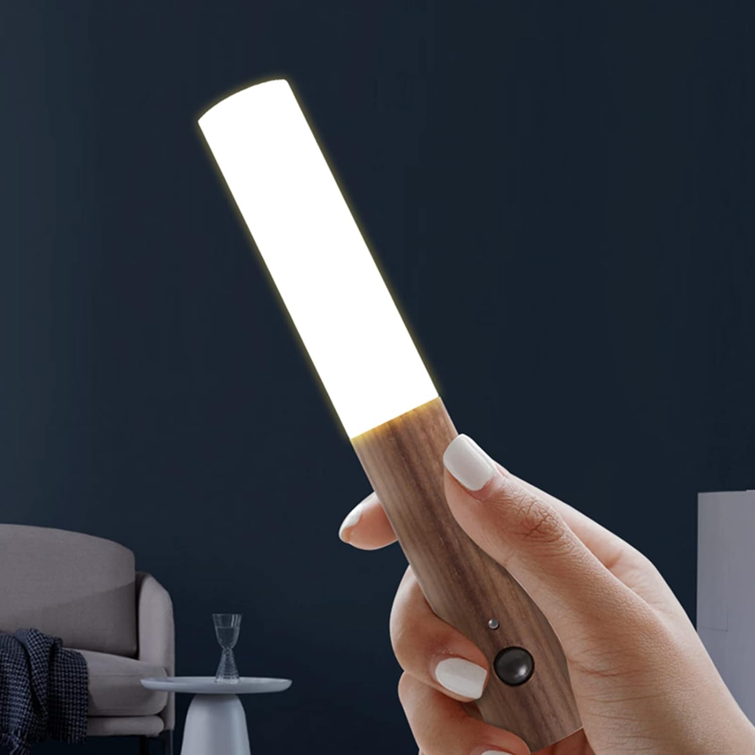 Versatile Saber Wall Lamp