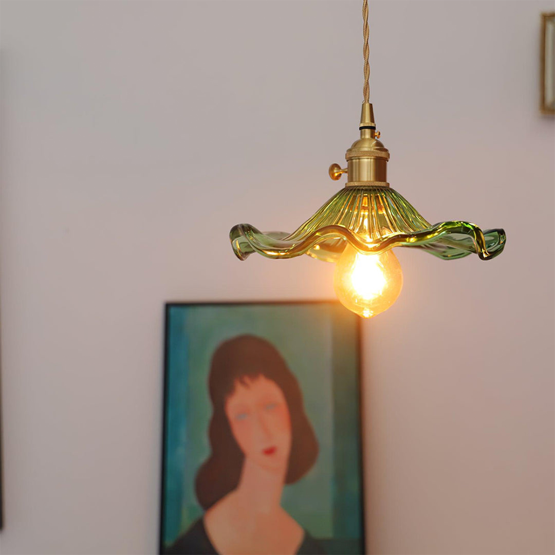 Flower Design Elegant Pendant Lamp