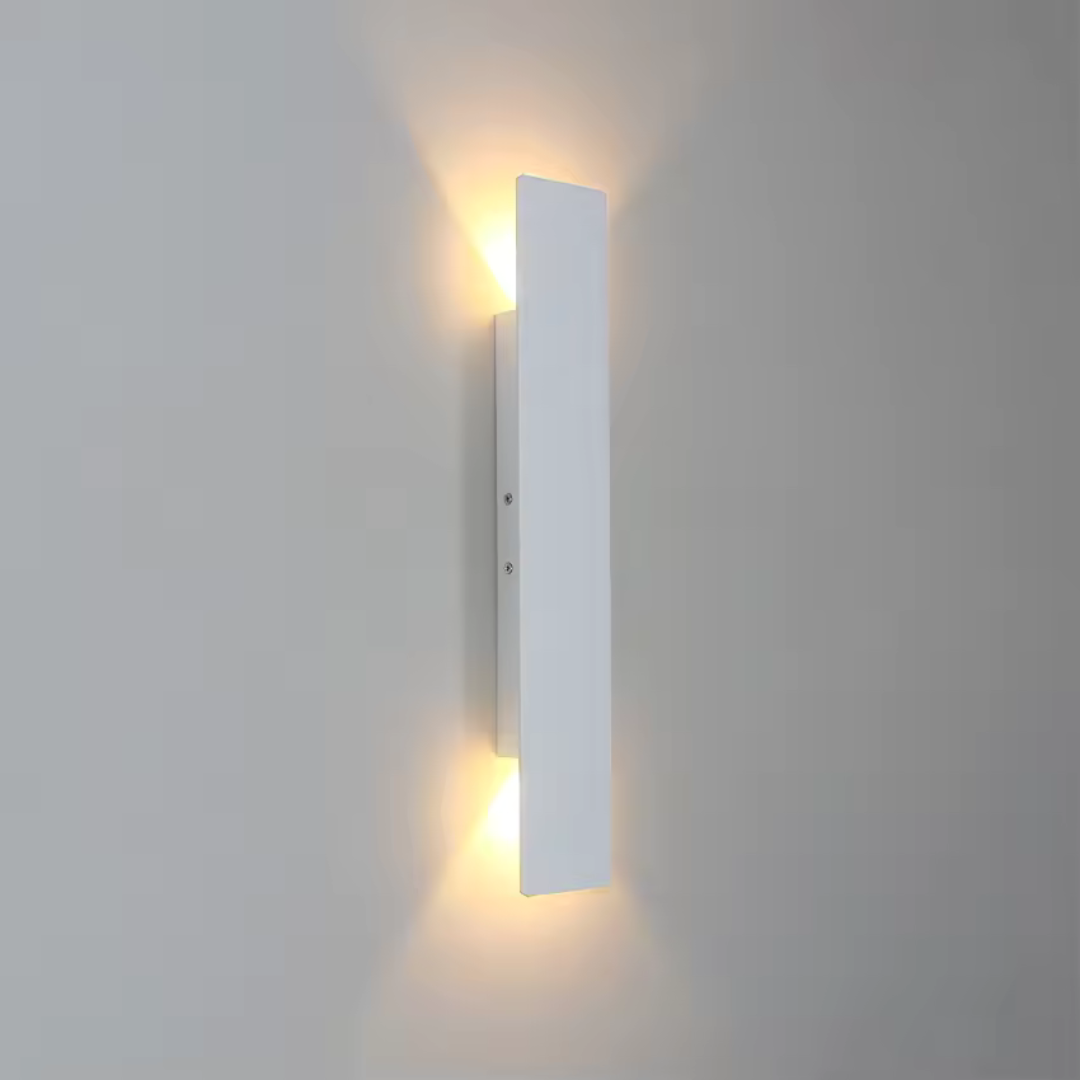 Weather-Resistant Aluminium Wall Lamp