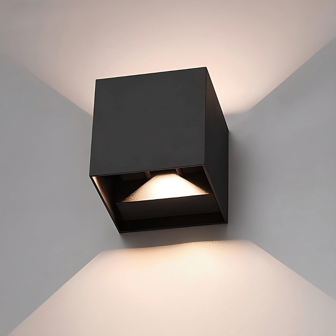 Wireless Verical Box Wall Lamp