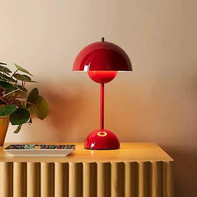 Dome Table Lamp - Minimalist Mushroom Silhouette Light