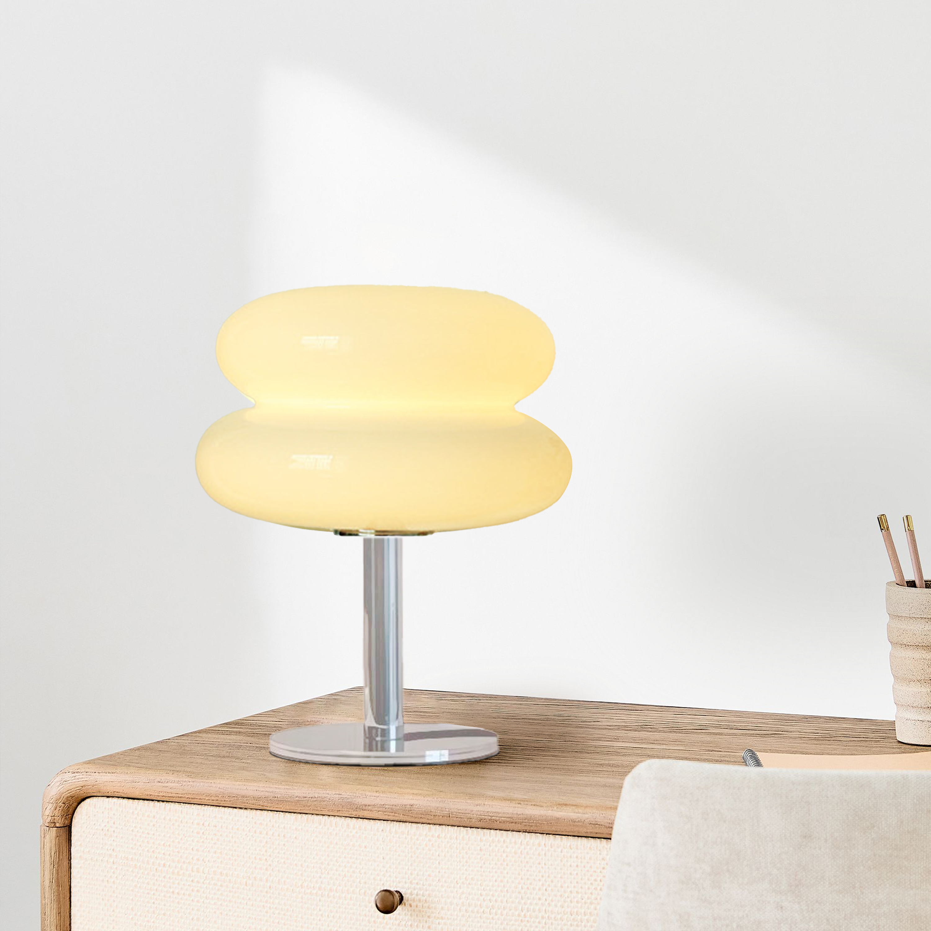 Minimalist Clear Table Lamp - Modern Mushroom Light