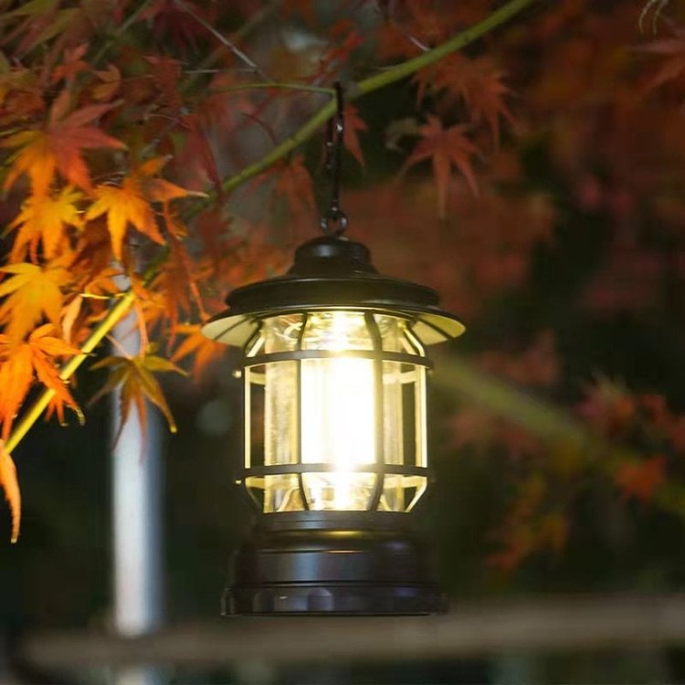 Portable Retro Outdoor Camping Lamp
