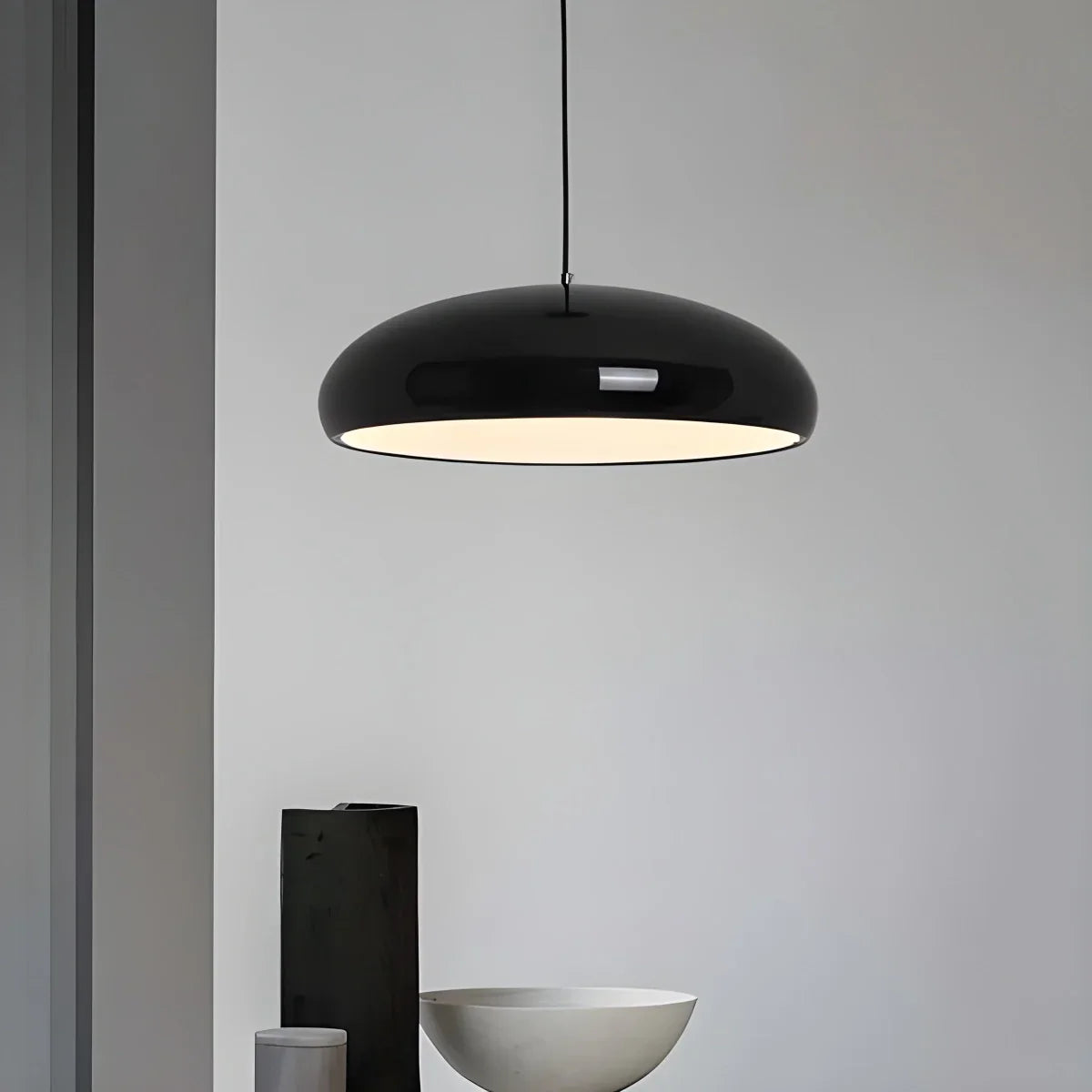Minimalist Sleek Pendant Lamp - Contemporary Round Ceiling Light