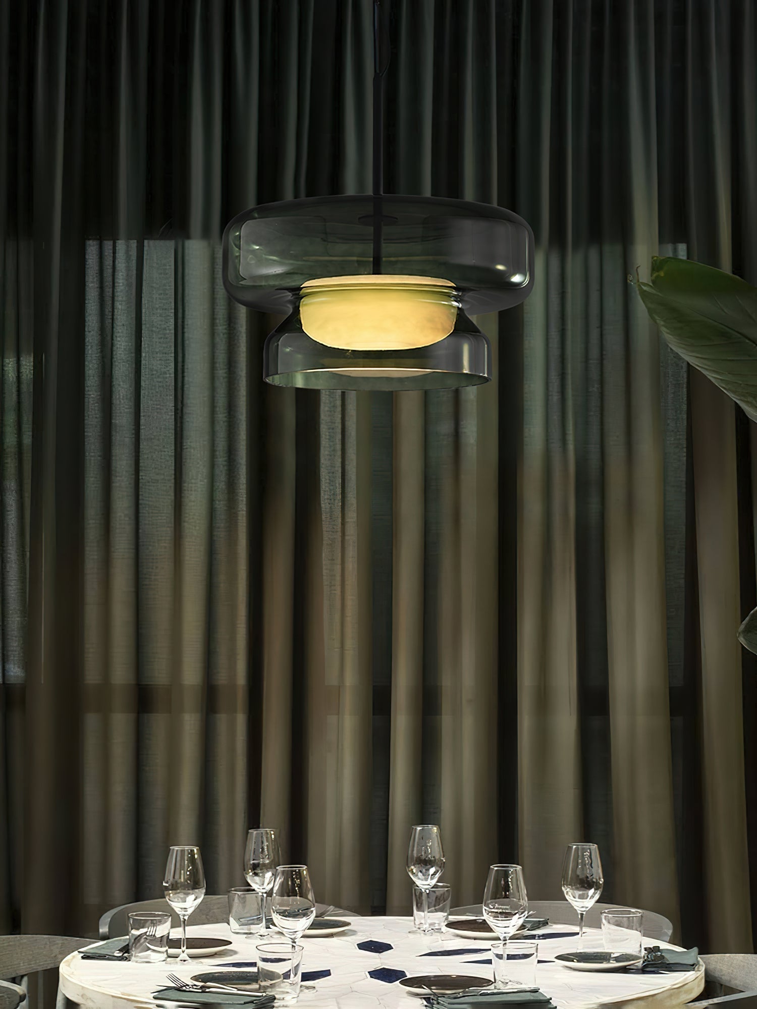 Retro Glass Pendant Light - Vintage Amber Hanging Globe Lamp