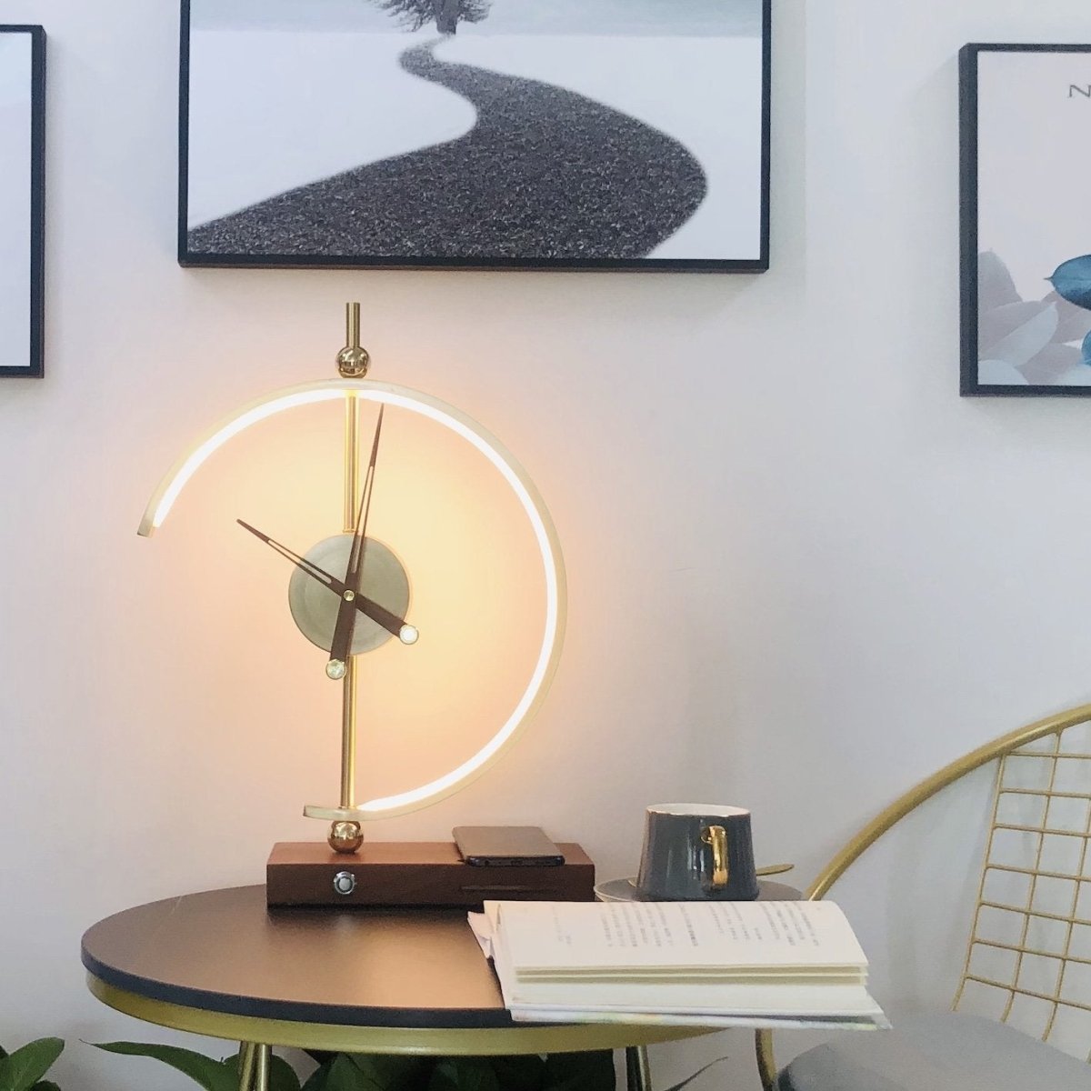 Circle Lamp Clock and Charger