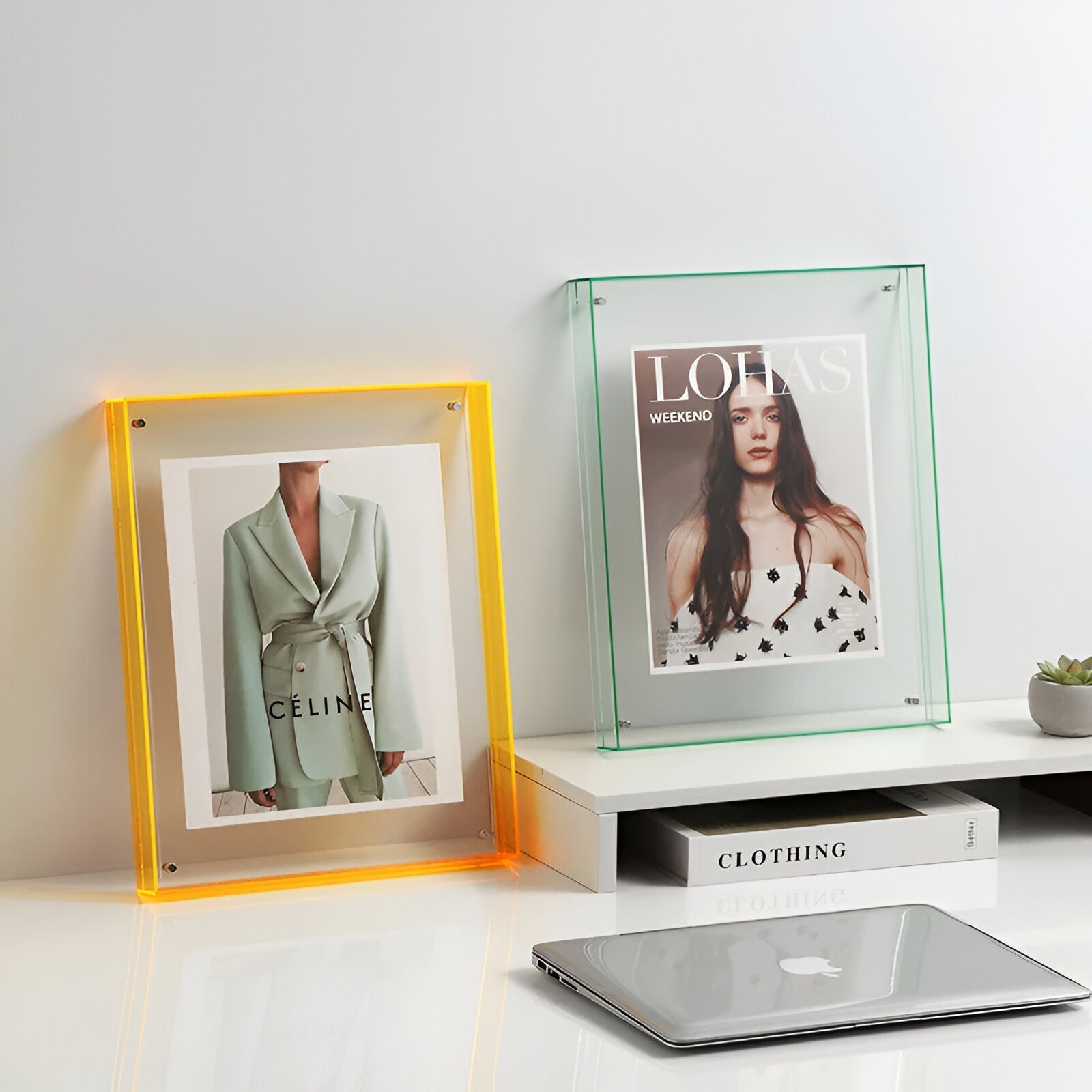 Modern Acrylic Photo Frame – Borderless Transparent Picture Frame