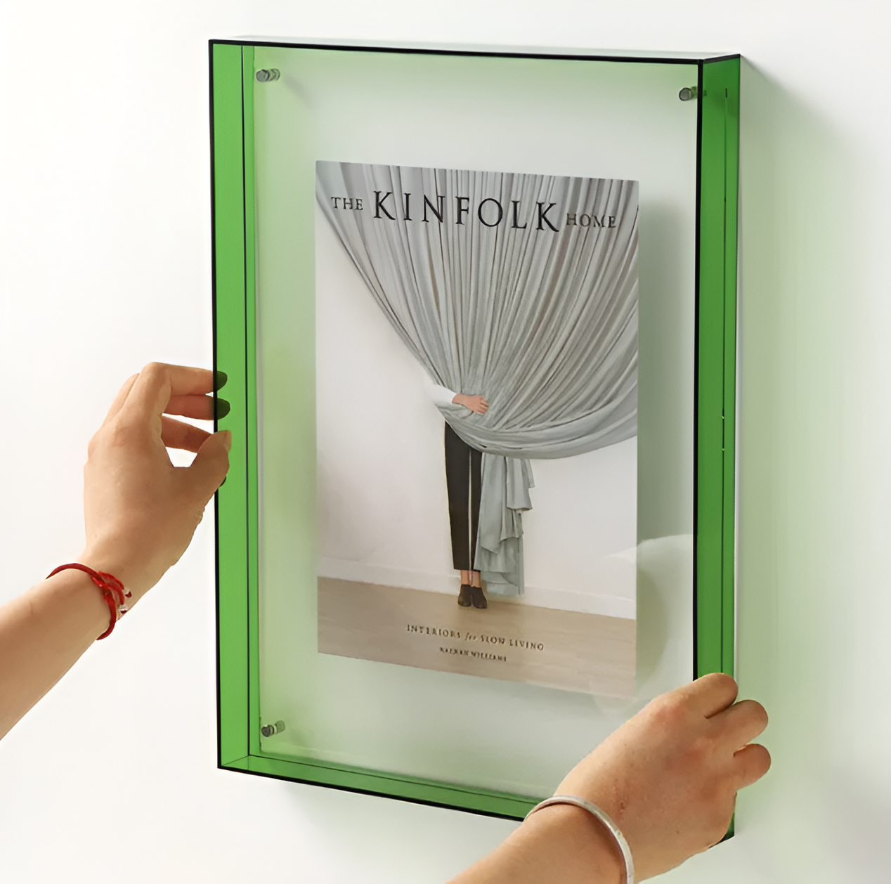 Modern Acrylic Photo Frame – Borderless Transparent Picture Frame