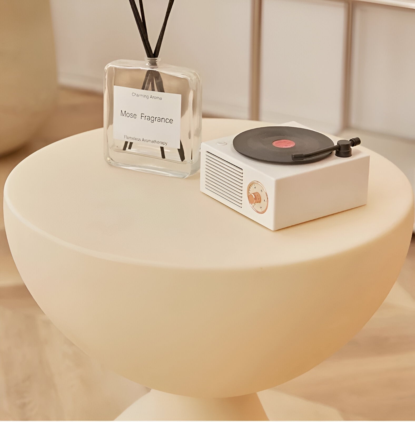 Modern Round Coffee Table – Minimalist Circular Sofa Table