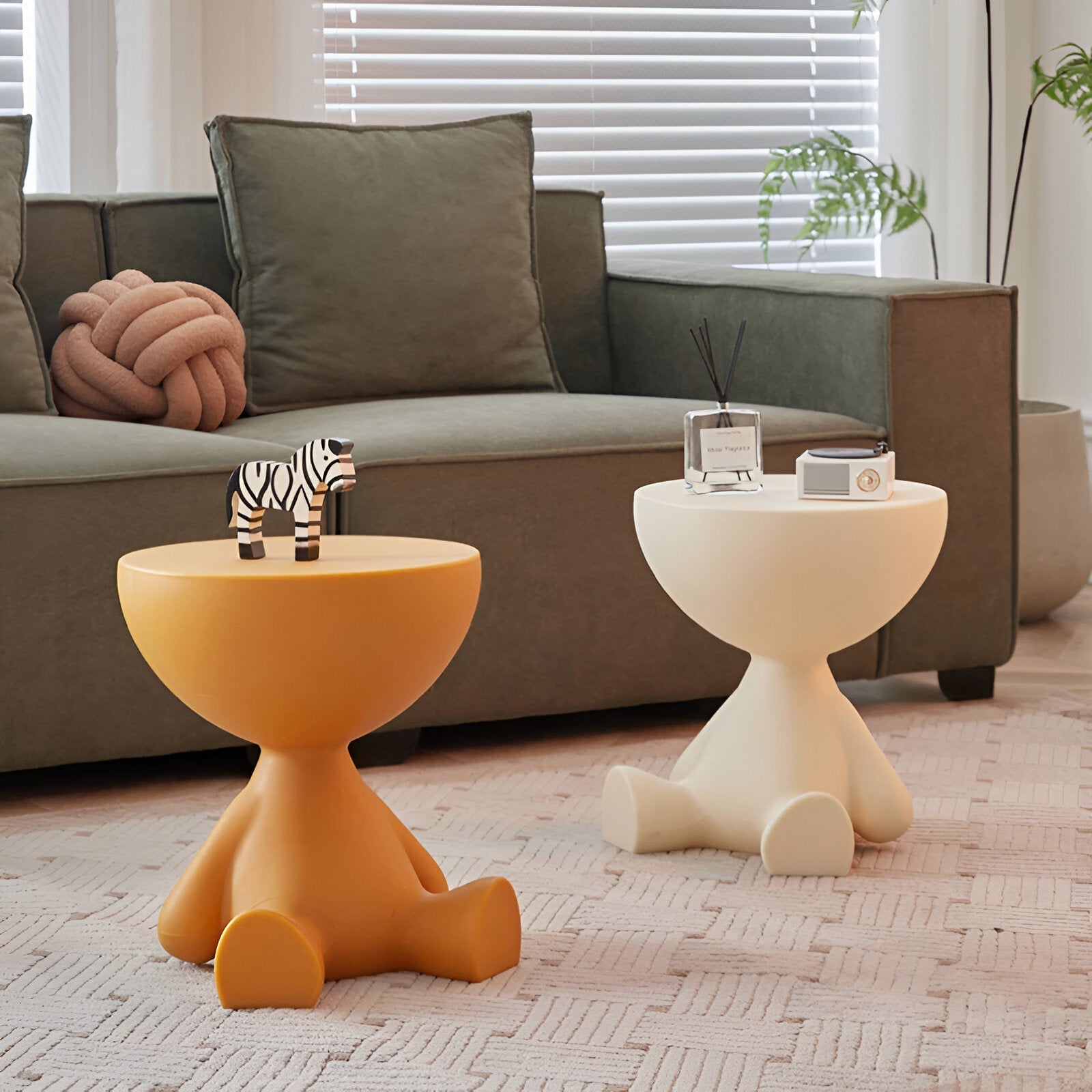 Modern Round Coffee Table – Minimalist Circular Sofa Table