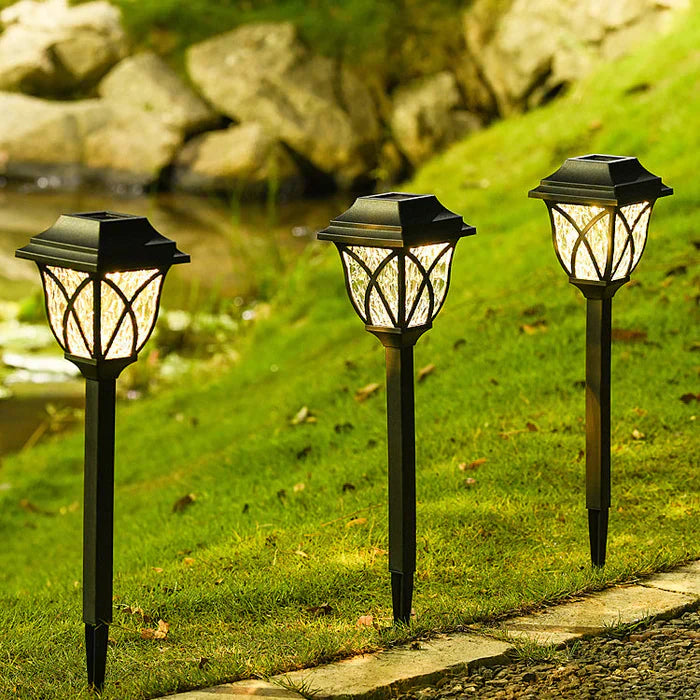 Solar spike outdoor lighting with natural charm