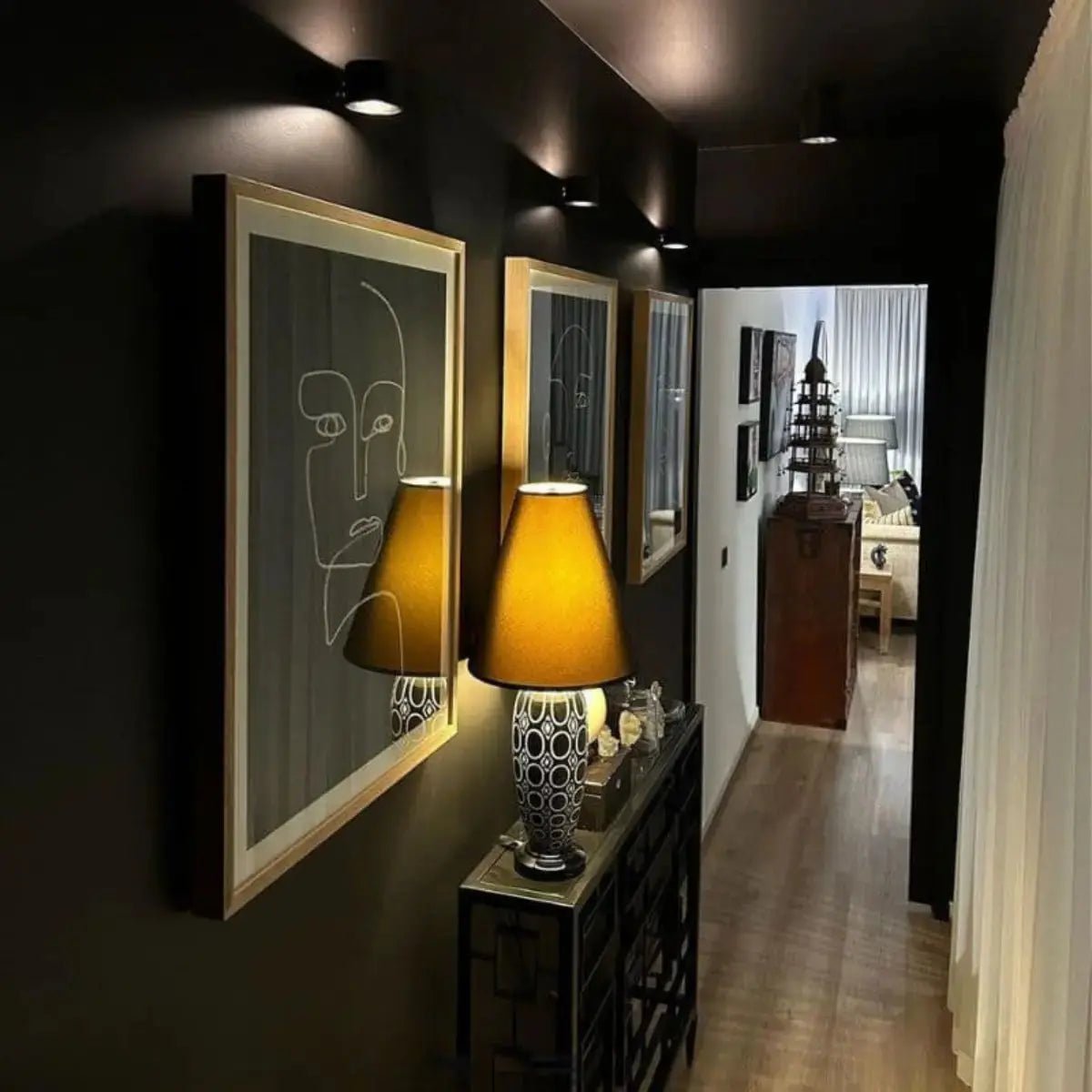 Rechargeable LED Wall Lamp