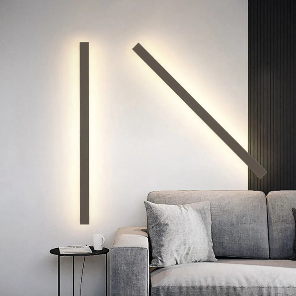 Edge modern linear outdoor wall lamp – metal and acrylic