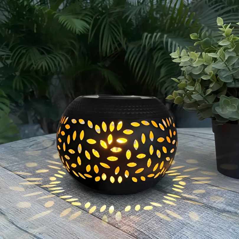 Dotted Solar Garden Lighting