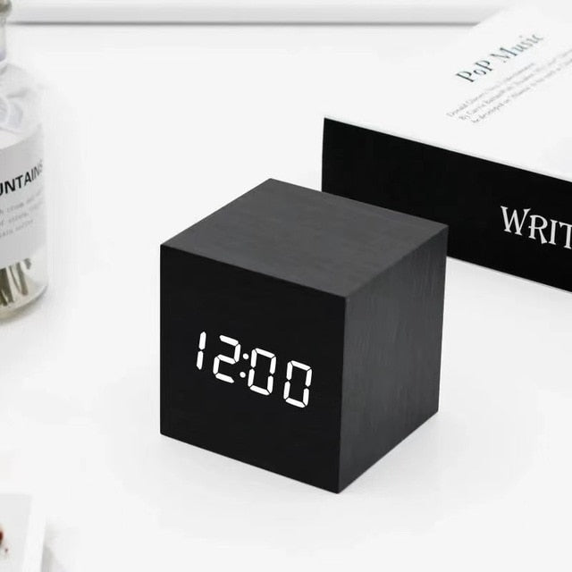 Minimalist LED Alarm Clock with Smart Features