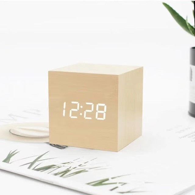 Minimalist LED Alarm Clock with Smart Features
