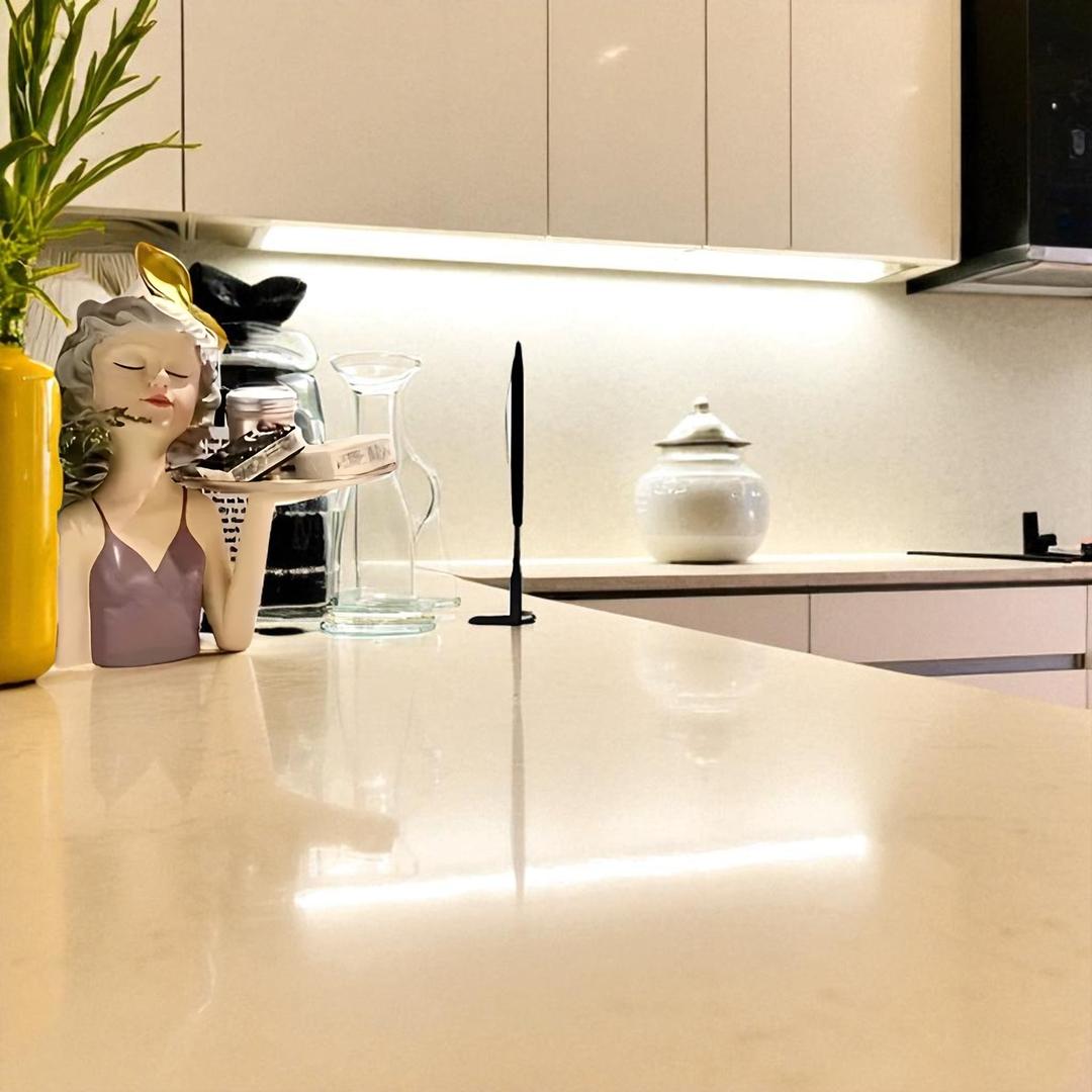 Slim LED Under Cabinet Task Lighting for Kitchen Countertops
